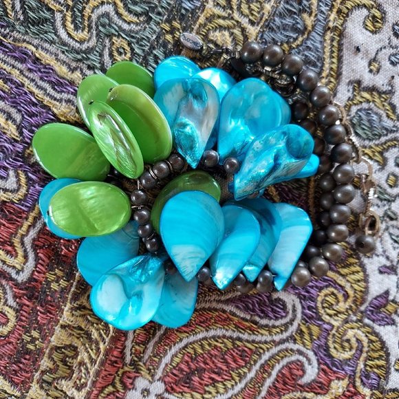 Chico’s turquoise, green, lava, and brown beads w/ tiny abalone shells ? - Picture 2 of 4